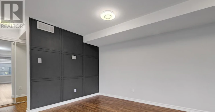 11-716 Kizis Private, Ottawa, ON, K1K 5A8 - 9