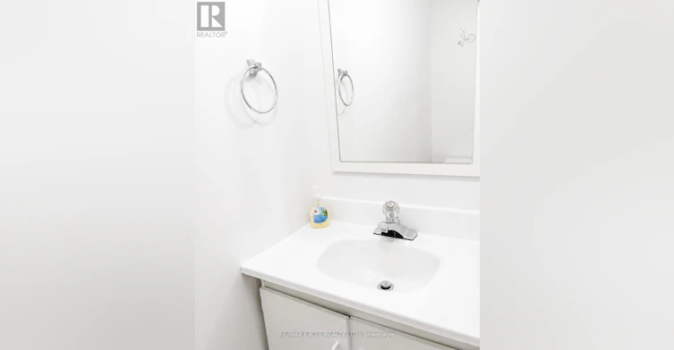 114 Connaught Avenue, Toronto, ON, M2M 1H2 - 2