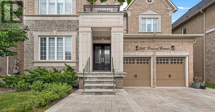 2147 Vineland Crescent, Oakville, ON, L6H 0J6 - 2