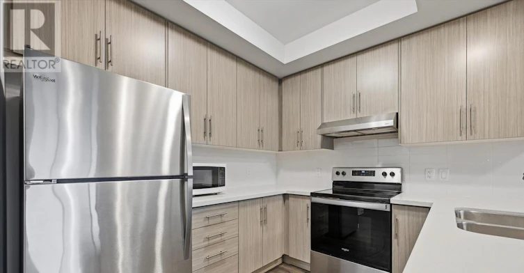 601-30 Hamilton Street S, Hamilton, ON, L8B 1V8 - 9