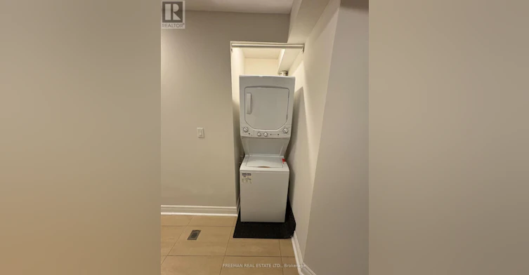 MAIN-72 Vermont Avenue, Toronto, ON, M6G 1X9 - 15