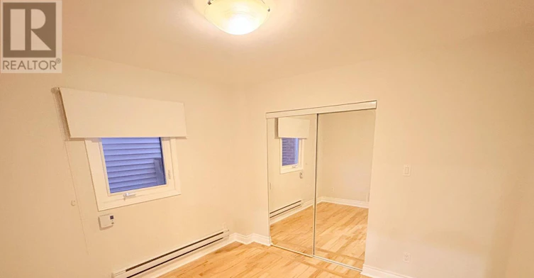 MAIN-72 Vermont Avenue, Toronto, ON, M6G 1X9 - 17