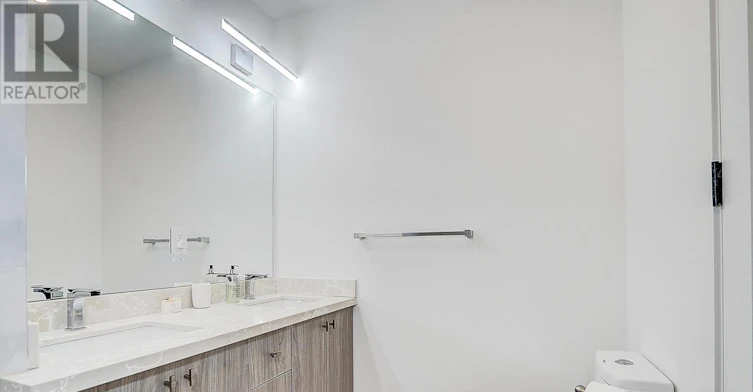 21 Shudell Avenue, Toronto, ON, M4J 1C5 - 28