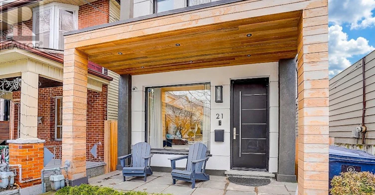 21 Shudell Avenue, Toronto, ON, M4J 1C5 - 3