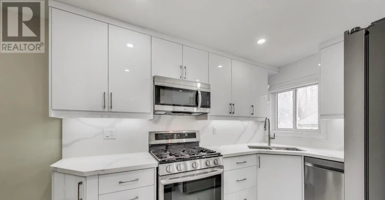 UPPER-36 Rideout Street, Ajax, ON, L1S 1P8 - 6