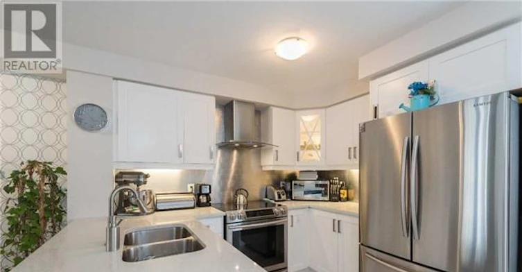 39 Mayland Trail, Hamilton, ON, L8J 0G4 - 18