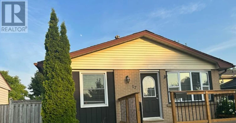 17 Villeneuve Crescent, London, ON, N5V 1M7 - 2