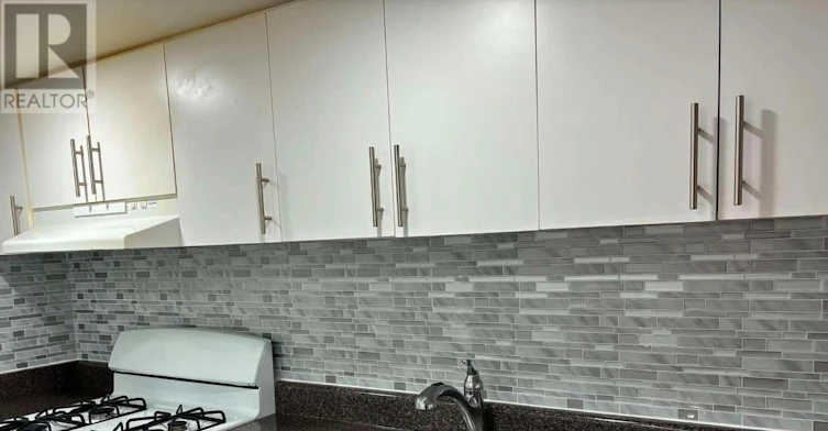 17 Villeneuve Crescent, London, ON, N5V 1M7 - 3