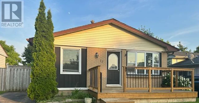 17 Villeneuve Crescent, London, ON, N5V 1M7