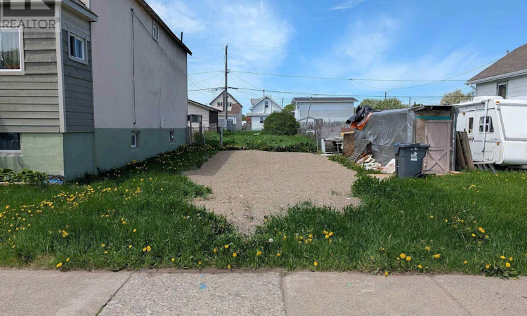 833 Mcintosh Street