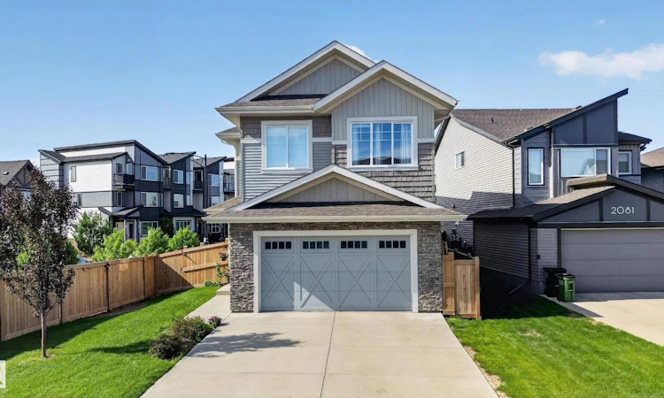 2083 Price Landing Ld SW