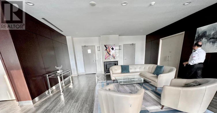 1112-17 Barberry Place, Toronto, ON, M2K 3E6 - 4