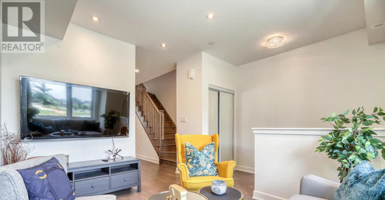107 Frederick Tisdale Drive, Toronto, ON, M3K 0C6 - 4