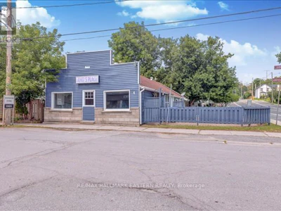 4 George Street W - 3