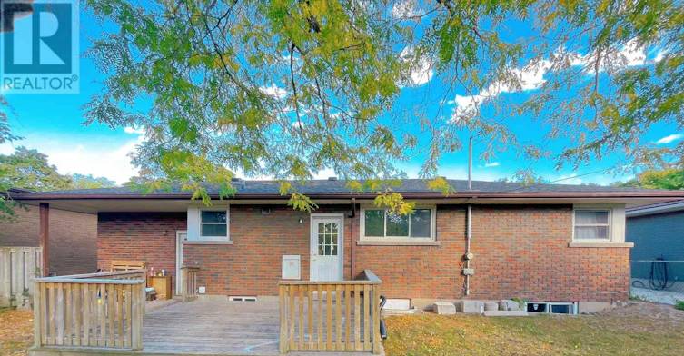 LOWER-12 Wakil Drive, St. Catharines, ON, L2T 3H8