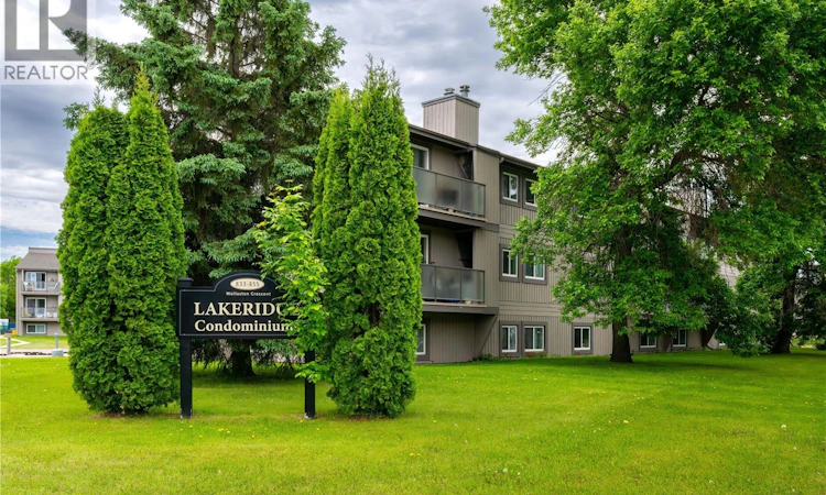 206-855 Wollaston Crescent