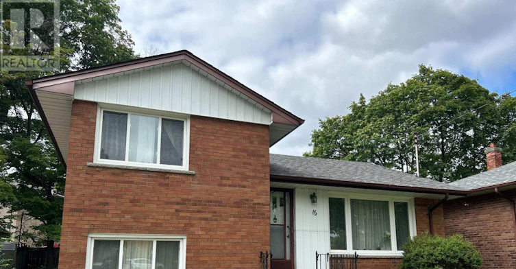 16 Highhill Drive, Toronto, ON, M1T 1N6