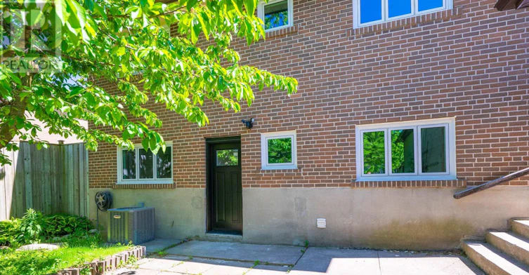 110 Marcella Street, Toronto, ON, M1G 1L4 - 3