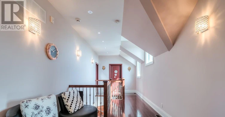 2530 King Road, King, ON, L7B 1J7 - 23