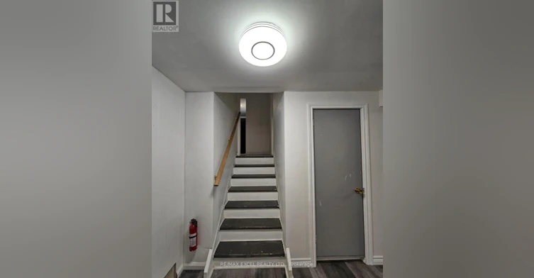 22 Northpark Road, Barrie, ON, L4M 2J3 - 12