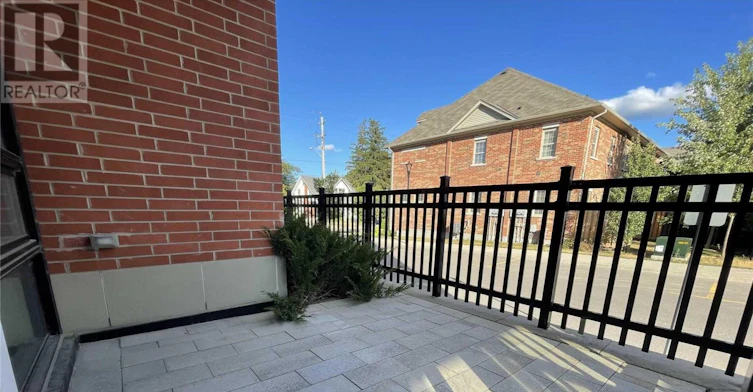 107-155 St Leger Street, Kitchener, ON, N2H 0B9 - 11