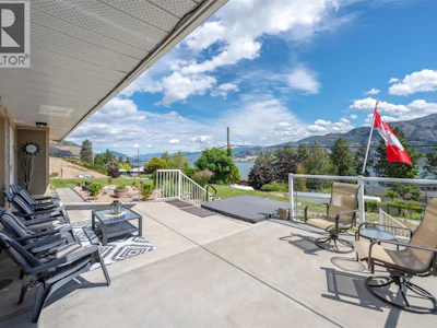 465 Pineview Drive - 2