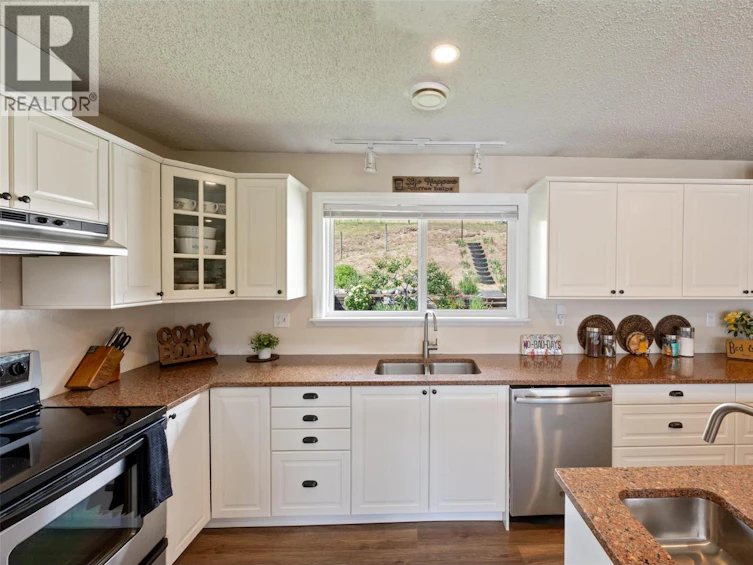 465 Pineview Drive, Kaleden, BC, V0H 1K0 - 6