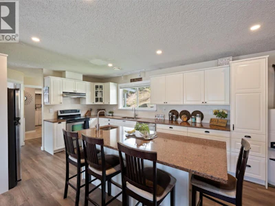 465 Pineview Drive - 4