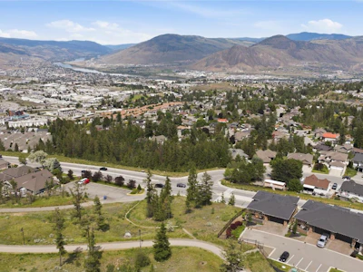 2100 Pacific Way - 4