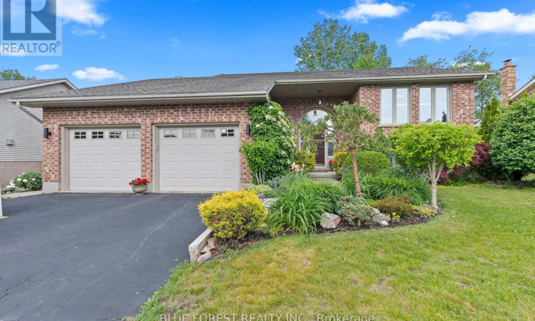29 Village Gate Crescent