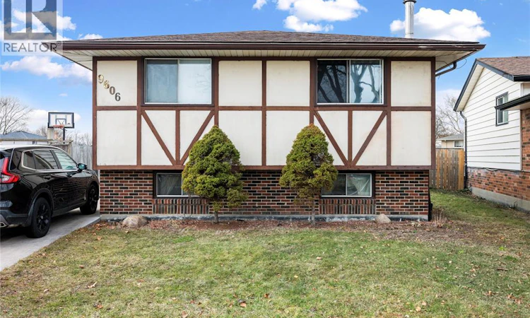 9606 Avery Lane