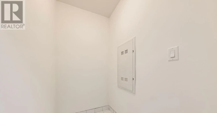 4904-386 Yonge Street, Toronto, ON, M5B 0A5 - 16