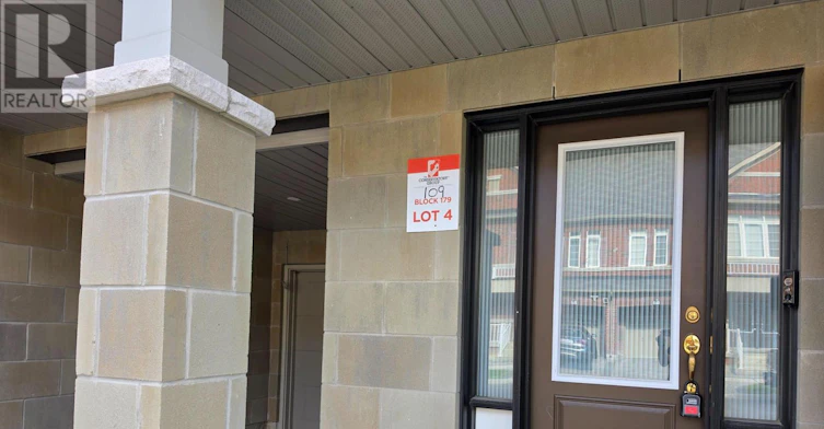 109 Ness Drive, Richmond Hill, ON, L4S 0K7 - 2