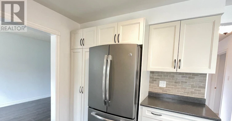 19 Blair Crescent, Barrie, ON, L4M 5Y7 - 16