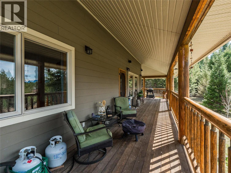 955 Cedar Brae Road, Castlegar, BC, V1N 4R5 - 10