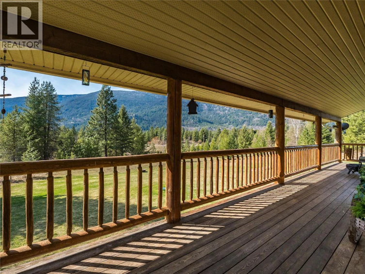 955 Cedar Brae Road, Castlegar, BC, V1N 4R5 - 9