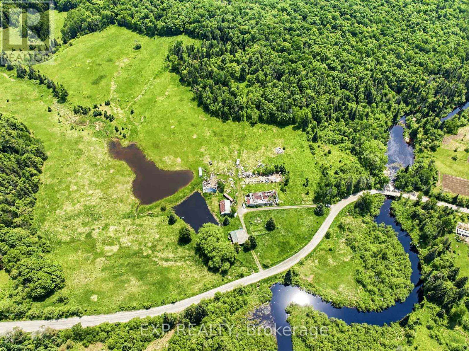 1524 Hekkla Road, Muskoka Lakes, ON, P0C 1J0