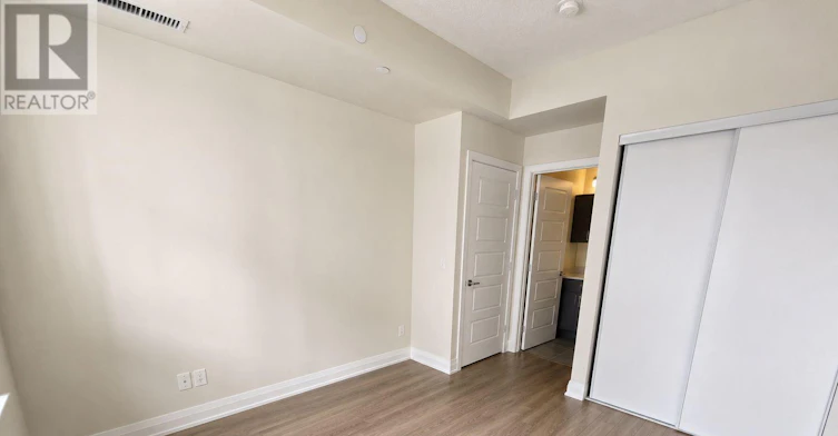 609-25 Water Walk Drive, Markham, ON, L6G 0G3 - 11