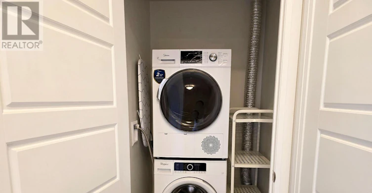 609-25 Water Walk Drive, Markham, ON, L6G 0G3 - 14