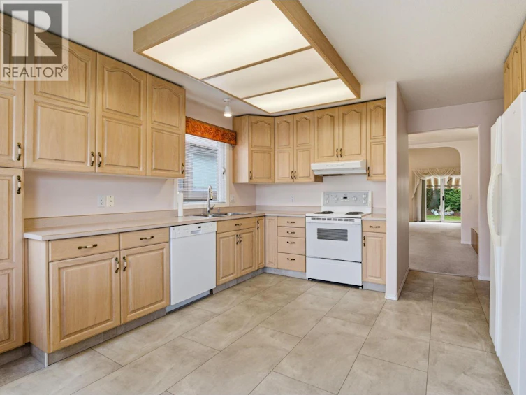 212-650 Lexington Drive, Kelowna, BC, V1W 3B6 - 8