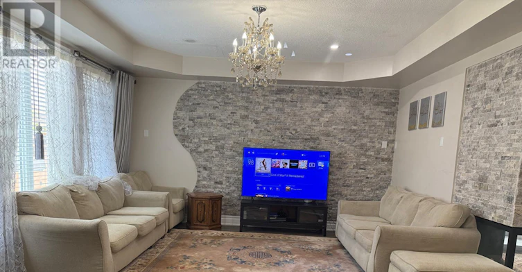 UPPER-1286 Kettering Drive, Oshawa, ON, L1K 3A9 - 5