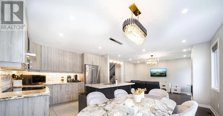 1034 Tigerlily Trail, Pickering, ON, L1V 2P8 - 6