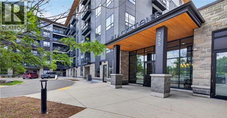 218-251 Northfield Drive E, Waterloo, ON, N2K 0G9 - 3