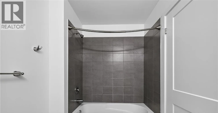 218-251 Northfield Drive E, Waterloo, ON, N2K 0G9 - 25