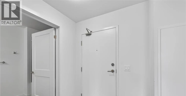 218-251 Northfield Drive E, Waterloo, ON, N2K 0G9 - 8