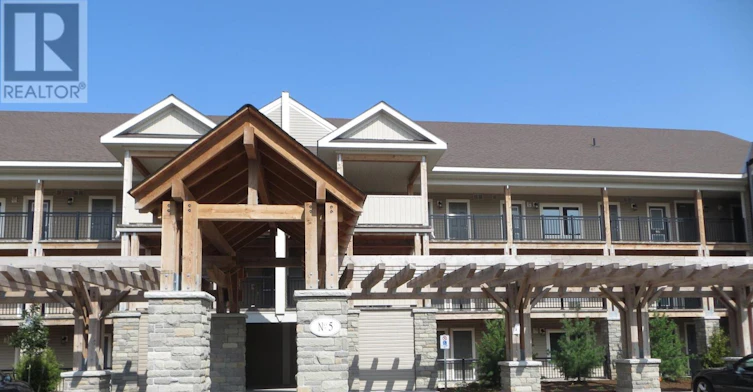 305-5 Anchorage Crescent, Collingwood, ON, L9Y 0Y6
