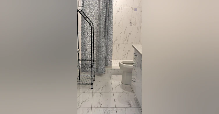 BSMT-87 Campwood Crescent, Brampton, ON, L6P 3S9 - 3