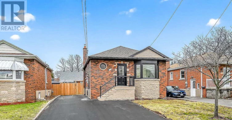 191 32nd Street EAST, Hamilton, ON, L8V 3S1 - 2