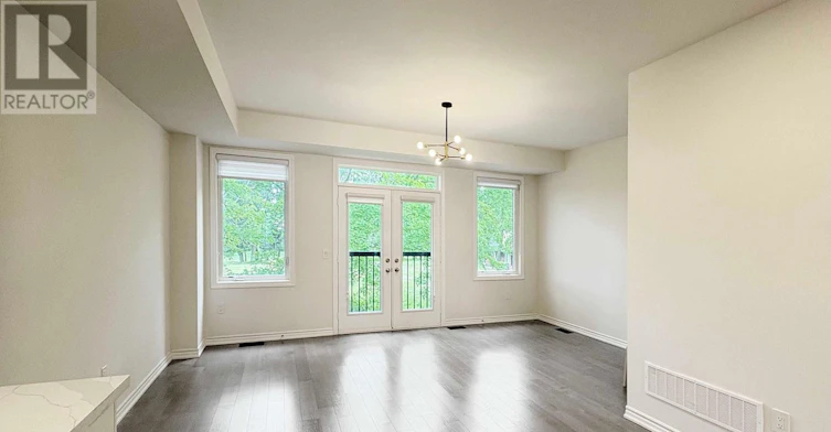 74 Puisaya Drive, Richmond Hill, ON, L4E 1A2 - 6
