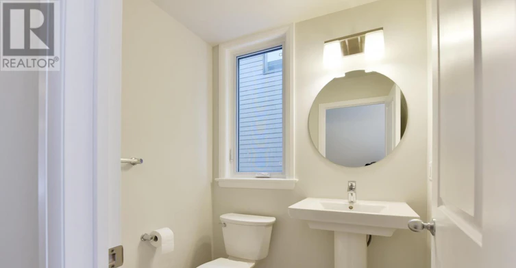 312 Wigwas Street, Ottawa, ON, K1K 5A1 - 5
